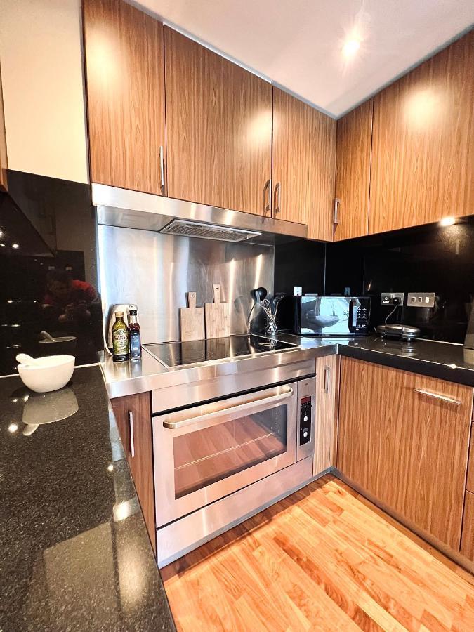 Apartamento Fairmont Avenue E14 9Pq Londres Exterior foto