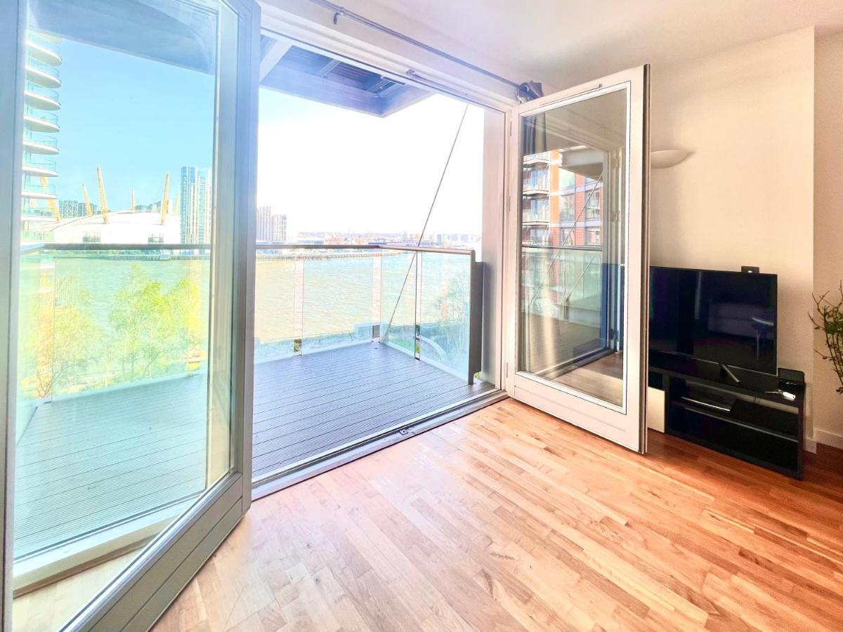 Apartamento Fairmont Avenue E14 9Pq Londres Exterior foto